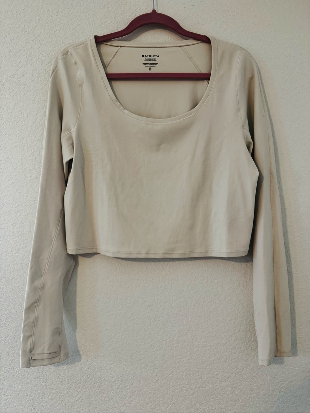 NWT Athleta Transcend Top Longsleeve Bone